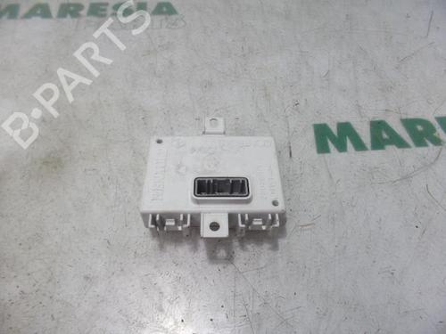 Used Electronic module RENAULT MEGANE III Grandtour (KZ0/1) 1.5 dCi (KZ0C, KZ1A) (90 hp) 31420225