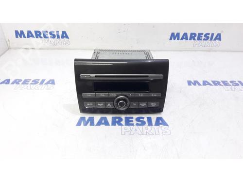 Bilradio FIAT BRAVO II (198_) 1.4 (198AXA1B) (90 hp) 31520731