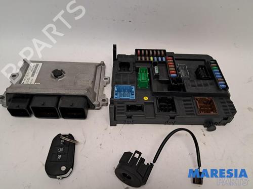 Used Engine control unit (ECU) PEUGEOT 208 I (CA_, CC_) 1.0 VTi (68 hp) 31445392