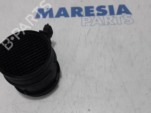 Used Mass air flow sensor IVECO DAILY IV Van 29L14 C, 29L14 C/P, 29L14 V, 29L14 V/P (136 hp) 31534692
