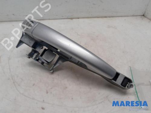 Used Front left exterior door handle Front left exterior door handle 36881779 36881779