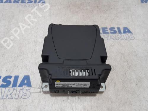 Used Display monitor PEUGEOT 508 SW I (8E_) 1.6 THP (156 hp) 31523331