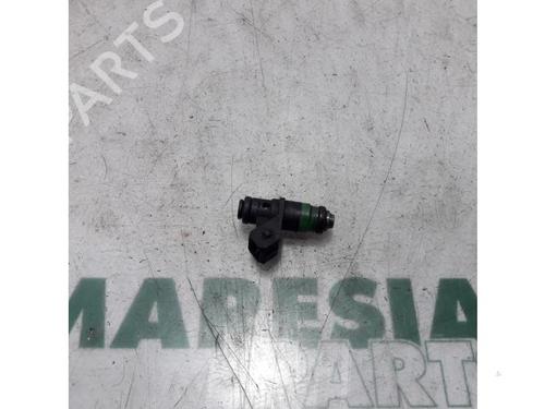 injector-renault-laguna-ii-bg01_-2001-2002-2003-2004-2005-2006-2007-31478087 main image
