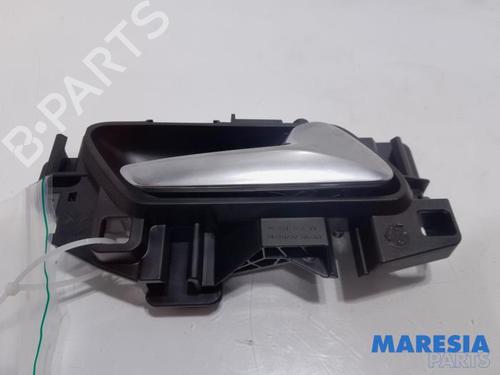 front-right-exterior-door-handle-peugeot-2008-ii-ud_-us_-uy_-uj_-ur_-uc_-2019-31478224 main image