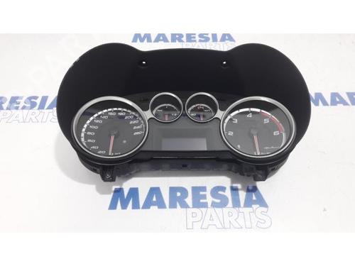 Used Instrument cluster ALFA ROMEO MITO (955_) 1.3 MultiJet (955AXT1A) (84 hp) 31483124