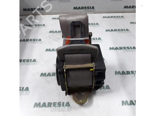 rear-right-seatbelt-lancia-lybra-sw-839_-1999-2000-2001-2002-2003-2004-2005-31437633 main image