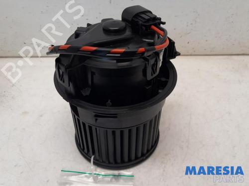 Used Heater blower motor PEUGEOT 208 I (CA_, CC_) 1.2 VTI 82 (82 hp) 31474568