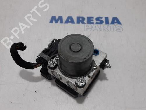 Used ABS pump CITROËN JUMPER II Van 2.2 HDi 130 (130 hp) 31456738