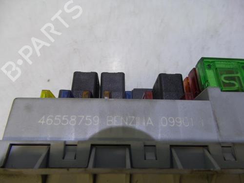 Fuse box ALFA ROMEO 147 (937_) 1.6 16V T.SPARK ECO (937.AXA1A, 937.BXA1A) | BP31413392E1