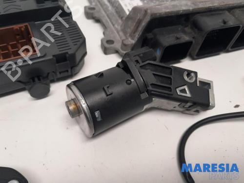 Engine control unit (ECU) PEUGEOT 208 I (CA_, CC_) 1.2 VTI 82 | BP31442465M57 