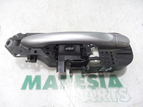 Used Rear left exterior door handle Rear left exterior door handle 31429086 31429086