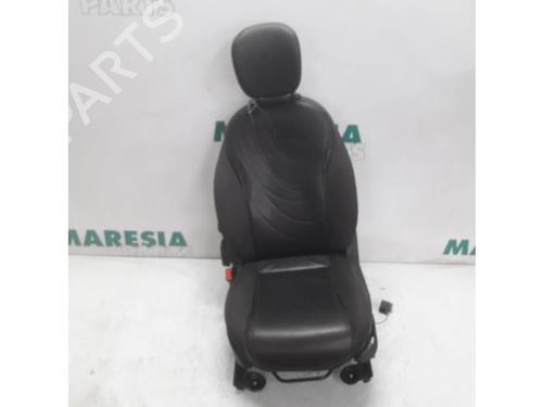 Used Left front seat LANCIA YPSILON (312_) 0.9 TwinAir (312.PXG11, 312.PXG1A, 312.YXG11, 312.YXG1A) (86 hp) 31515955