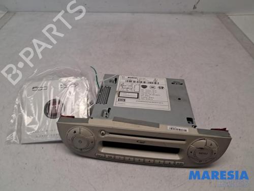Used Radio FIAT 500 (312_) 0.9 (312AXN1A) (80 hp) 31387205