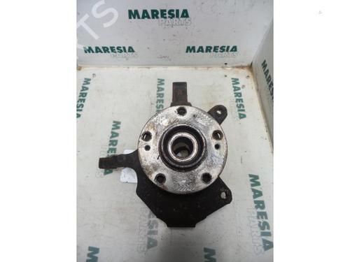 Used Right front steering knuckle RENAULT VEL SATIS (BJ0_) 3.0 dCi (BJ0J, BJ0N) (177 hp) 31391346