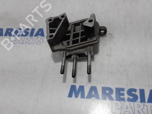 Used Gearbox mount FIAT 500 (312_) 1.2 (312AXA1A) (69 hp) 31478505