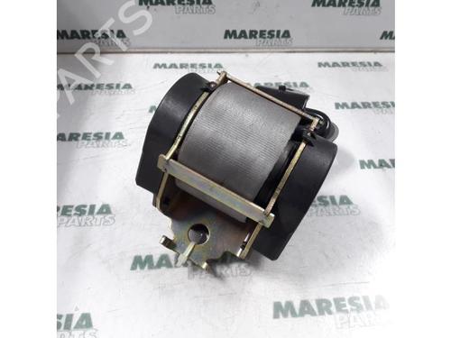 Used Rear left seatbelt RENAULT SCÉNIC I MPV (JA0/1_, FA0_) 1.4 16V (JA0D, JA1H, Ja0W, JA10) (95 hp) 31465895