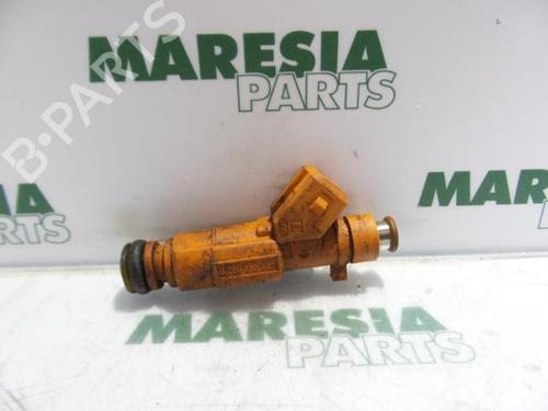 Used Injector ALFA ROMEO 156 (932_) 2.0 16V T.SPARK (932A21__) (150 hp) 31392035