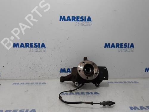 Used Left front steering knuckle OPEL VIVARO B Van (X82) 1.6 CDTI (05) (140 hp) 31449060