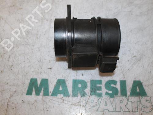 mass-air-flow-sensor-renault-megane-ii-estate-km01_-2003-2004-2005-2006-2007-2008-2009-2010-2011-2012-31511636 main image