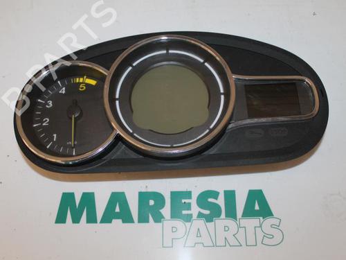 Used Instrument cluster Instrument cluster 31442702 31442702