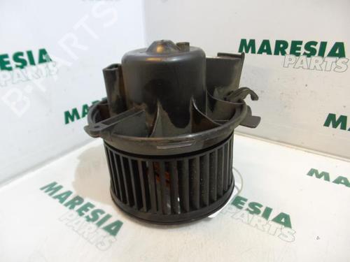 Used Heater blower motor PEUGEOT 206 Hatchback (2A/C) 1.9 D (69 hp) 31532207