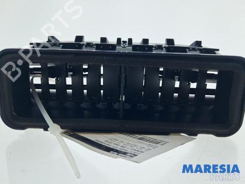 Air vent RENAULT ZOE (BFM_) ZOE | BP37524045I21 - Image 3