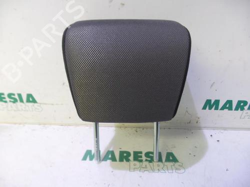Used Headrest FIAT GRANDE PUNTO (199_) 1.3 D Multijet (199.AXD11, 199.AXD1A, 199.AXD1B,... (90 hp) 31522037