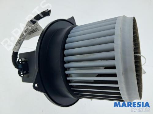 Motor da chauffage Motor da chauffage FIAT 500 C (312_) 1.2 (312CXA1A, 312AXA1A) (69 hp) 35820666 35820666