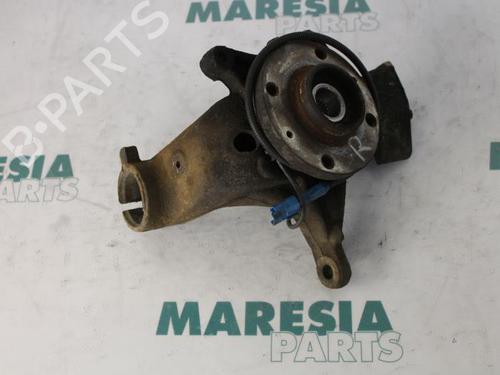 Used Right front steering knuckle CITROËN C5 II Break (RE_) 2.2 HDi (RE4HXE) (133 hp) 31536502