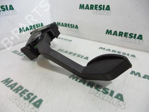 Used Electronic module FIAT PUNTO (188_) 1.4 (95 hp) 31434823