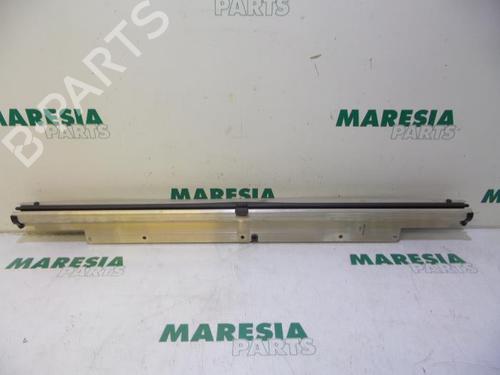 right-sun-visor-renault-megane-ii-coupe-cabriolet-em01_-2003-2004-2005-2006-2007-2008-2009-2010-31464729 main image