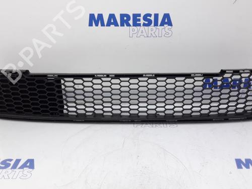 Grill FIAT 500 (312_) 1.2 (312AXA1A) (69 hp) 31509891