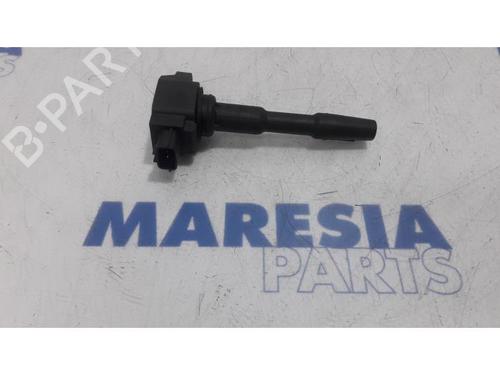 Used Ignition coil RENAULT CAPTUR I (J5_, H5_) 0.9 TCe 90 (90 hp) 31532667