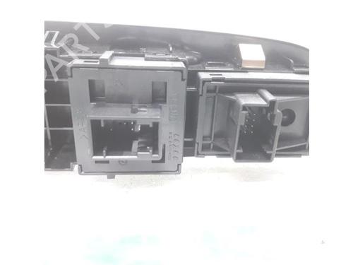 Switch FIAT PUNTO (199_) 1.3 D Multijet | BP31482080I30