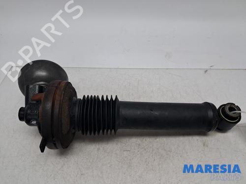 Used Right front shock absorber Right front shock absorber 37875977 37875977
