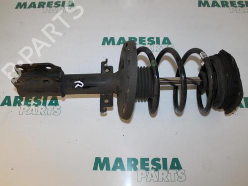 Used Right front shock absorber Right front shock absorber RENAULT MEGANE III Grandtour (KZ0/1) 1.5 dCi (KZ0C, KZ1A) (90 hp) 31393609 31393609