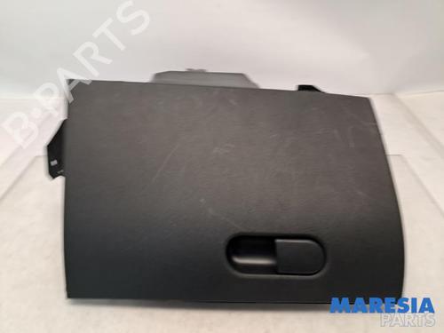 Used Glove box ALFA ROMEO GIULIETTA (940_) 1.4 TB (940FXB1A, 940FXB11) (170 hp) 31410744