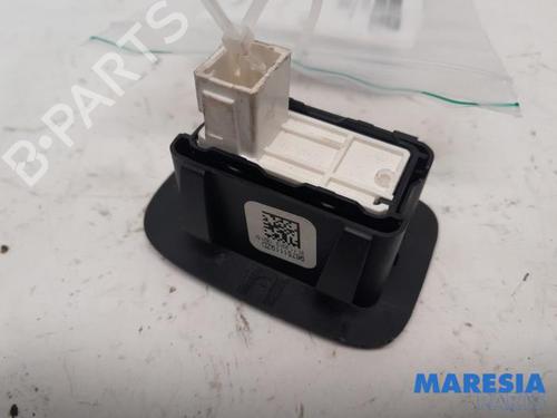 Switch PEUGEOT 2008 I (CU_) 1.2 VTi | BP31482749I30