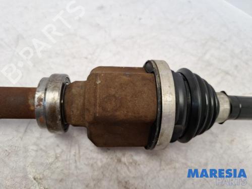 Right front driveshaft CITROËN C4 CACTUS 1.2 THP 110 | BP31518661M39