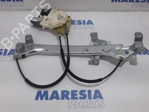 Used Rear left window mechanism Rear left window mechanism RENAULT MEGANE III Grandtour (KZ0/1) 1.5 dCi (KZ0C, KZ1A) (90 hp) 31425588 31425588