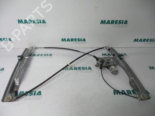 Used Front right window mechanism RENAULT CLIO III (BR0/1, CR0/1) 1.5 dCi (C/BR0G, C/BR1G) (68 hp) 31405673