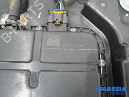 AdBlue tank PEUGEOT 508 SW I (8E_) 2.0 BlueHDi 180 | BP31534141M85