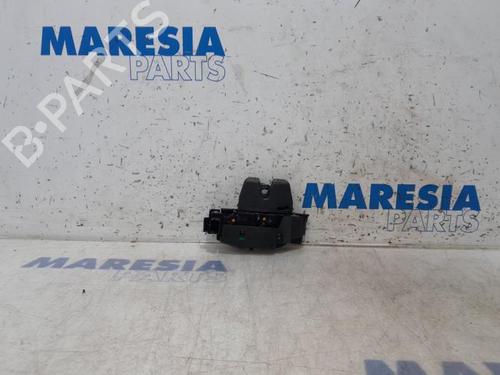 electronic-module-citroen-c4-grand-picasso-ii-da_-de_-2013-31445953 main image