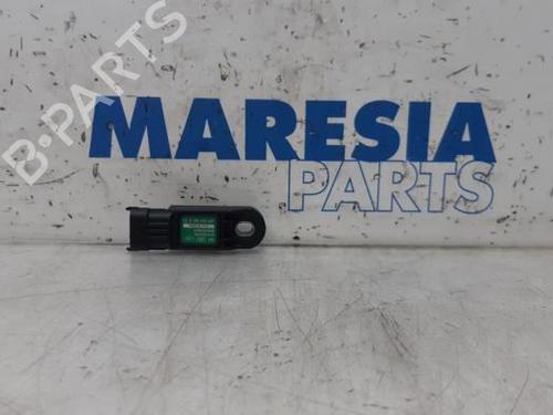 Used Electronic sensor Electronic sensor RENAULT MEGANE III Hatchback (BZ0/1_, B3_) 1.4 TCe (BZ0F, BZ1V) (131 hp) 31431088 31431088