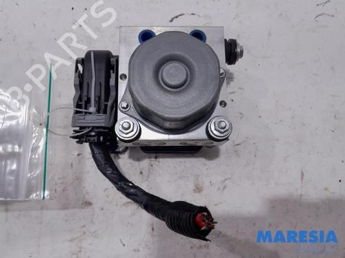Used ABS pump RENAULT CLIO IV Grandtour (KH_) 0.9 TCe 90 (90 hp) 31410740