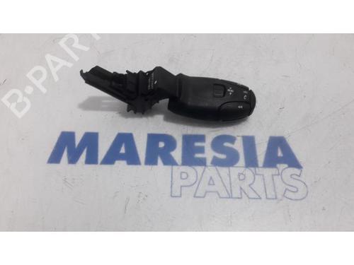Used Switch PEUGEOT 5008 (0U_, 0E_) 1.6 16V (120 hp) 31460335