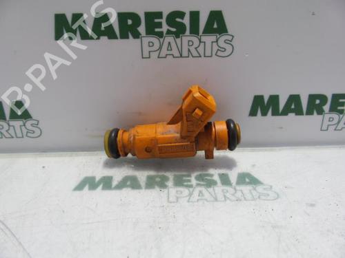 Used Injector CITROËN XSARA Break (N2) 1.6 16V (109 hp) 31530202