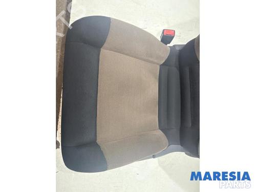 Left front seat CITROËN C4 CACTUS 1.2 VTi 82 | BP38090703C15 - Image 2