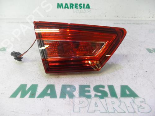 left-taillight-renault-clio-iv-bh_-2012-2013-2014-2015-2016-2017-2018-2019-2020-2021-31399660 main image