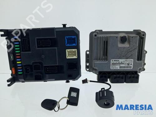 Used Engine control unit (ECU) CITROËN C3 II (SC_) 1.6 VTi 120 (120 hp) 32281220